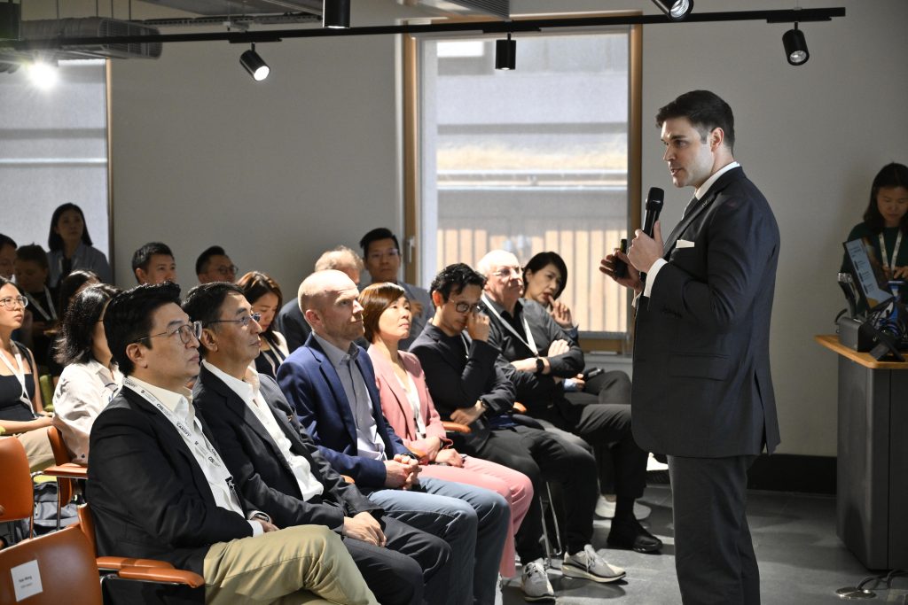 Past TERA-Award winners, including i2Cool, Luquos Energy, and Gazelle Wind Power, return to share their growth journeys and demonstrate new developments in their climate solutions.